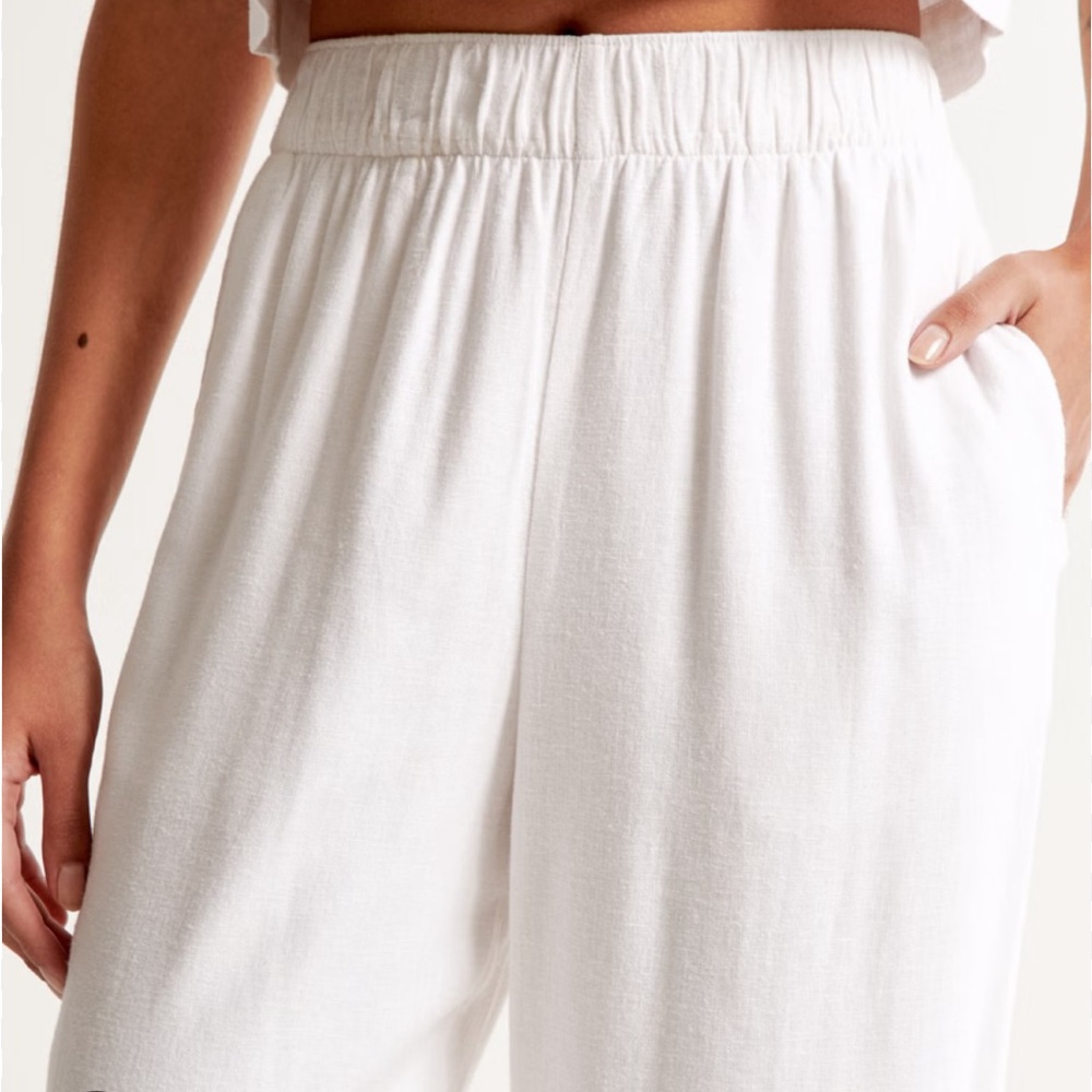 Women's White Linen-Blend Pull-On Pants